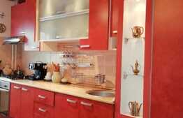 Apartament 4 camere, 80 mp, zona strazii Calea Floresti