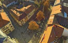 Bistro cu CF si terasa autorizata in Piata Muzeului. 