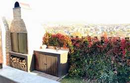 Casa pentru familie, 4 camere, 650 mp teren!