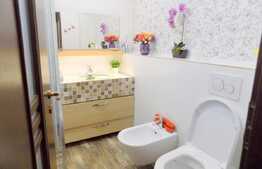 Apartament modern, 3 camere, 68 mp! Zona strazii Eroilor!