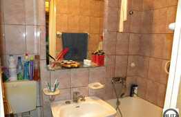 4 camere de vanzare in Manastur!