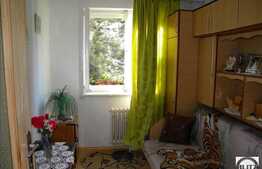 4 camere de vanzare in Manastur!