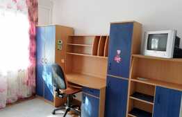 Apartament 3 camere, 54 mp, semidecomandat, zona Profi