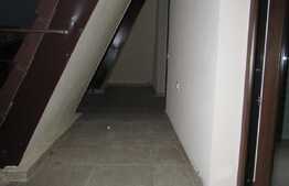 Apartament 3 camere, LUX, 100 mp, parcare, terasa, zona Piata Hermes