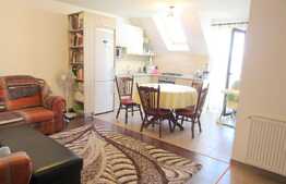 Vanzare 3 camere, 61 mp! Parcare! Zona strazii Florilor!