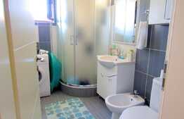 Vanzare 3 camere, 61 mp! Parcare! Zona strazii Florilor!