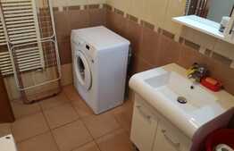 Apartament cu 2 camere, decomandat, 63 mp, parcare, zona Oncos