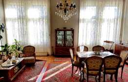 Apartament interbelic, 107 mp, zona strazii Horea