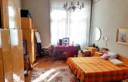 Apartament interbelic, 107 mp, zona strazii Horea