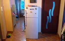 Apartament 2 camere, 50.40 mp, decomandat, etaj intermediar, boxa, zona strazii Primaverii!