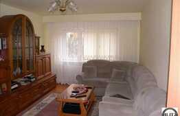 Apartament cu 2 camere pe strada Plopilor.