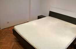 Apartament cu 3 camere, 65 mp, decomandat, zona Big