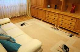 Apartament cu 3 camere, 65 mp, decomandat, zona Big