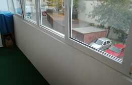 Apartament cu 3 camere, 65 mp, decomandat, zona Big