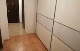Apartament cu 3 camere, 65 mp, decomandat, zona Big