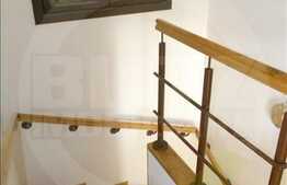 Casa 6 camere, 300 mp, 3400 mp teren, parcare, zona strazii Traian Vuia