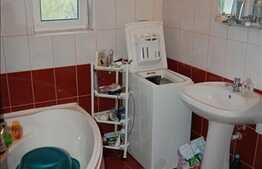 Locatie linistita, acces facil.