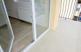 Vanzare 3 camere, 56 mp! Parcare! Zona strazii Florilor!