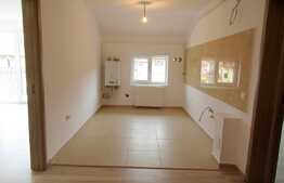 Vanzare 3 camere, 56 mp! Parcare! Zona strazii Florilor!