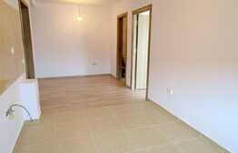 Vanzare 3 camere, 56 mp! Parcare! Zona strazii Florilor!