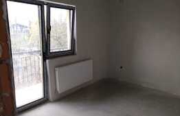 Apartament in imobil de tip casa, 92 mp, 120 mp gradina, panorama, 2 locuri de parcare, zona strazii Uliului