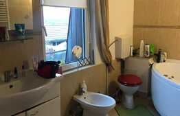 Casa 3 camere, 120 mp, teren 200 mp, 2 parcari, AC, zona Taietura Turcului