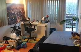 Casa 3 camere, 120 mp, teren 200 mp, 2 parcari, AC, zona Taietura Turcului