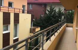 Apartament 3 camere, 88 mp, zona strazii Trifoiului