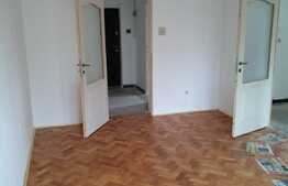 Apartament 3 camere decomandat, 70 mp utili, boxa, zona Casa Piratilor.