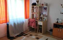 Apartament 2 camere, 52 mp, decomandat, boxa, zona Profi