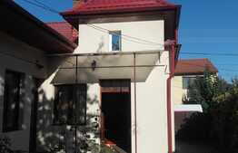 Casa individuala cu 4 camere, 110 mp, 350 mp teren, zona strazii Horea!