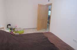 Apartament 3 camere, 72 mp, gradina 150 mp, boxa,parcare,zona strazii Sub Cetate !