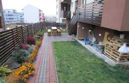 Apartament 3 camere, 72 mp, gradina 150 mp, boxa,parcare,zona strazii Sub Cetate !