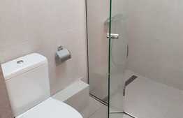 De vanzare apartament 3 camere, 56 mp, zona Complex Diana