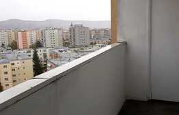 Apartament 3 camere, 64 mp, zona strazii Mehedinti