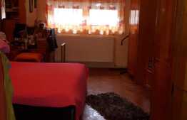 Casa de vanzare, 109 mp, 386 mp teren, zona 7 Strazi!