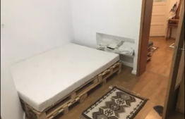 Apartament 2 camere, 44 mp, imobil tip casa, acces la gradina, zona UMF