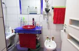 3 camere, 59 mp, parcare, la cheie! Zona strazii Sub Cetate!