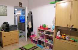 3 camere, 59 mp, parcare, la cheie! Zona strazii Sub Cetate!