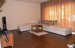 Apartament cu 2 camere, 60 mp, zona Grand Hotel Italia