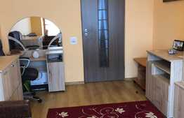 Apartament 2 camere, decomandat, 46 mp, zona strazii Stejarului! 