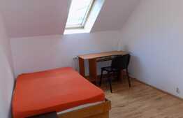 Apartament 3 camere, decomandat, 60 mp, zona UMF