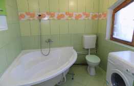 Apartament 3 camere, decomandat, 60 mp, zona UMF