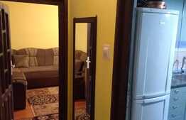 Apartament 3 camere, 64 mp, decomandat, etaj intermediar, parcare, zona strazii Plopilor!