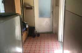 Apartament 2 camere, decomandat, etaj intermediar, zona Profi