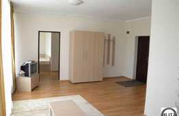Apartament cu 2 camere, decomandat, 77 mp!