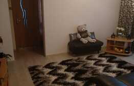 De vanzare apartament 3 camere, 57 mp, etaj intermediar, zona Big