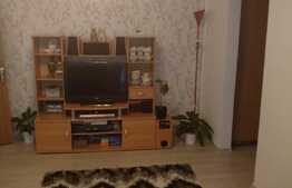 De vanzare apartament 3 camere, 57 mp, etaj intermediar, zona Big