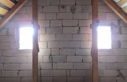 Apartament 3 camere, 82 mp + mansarda de 70 mp, zona strazii Porii!