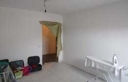 Apartament 3 camere, 82 mp + mansarda de 70 mp, zona strazii Porii!